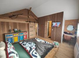 Jolie duplex T2 avec terrasse, villa in Saint-Jean-de-Gonville