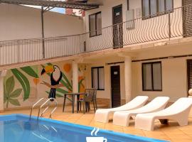 Pousada El Shaddai, nhà nghỉ B&B ở Foz do Iguaçu