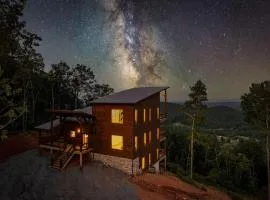 Big Sky - Best Views in Blue Ridge
