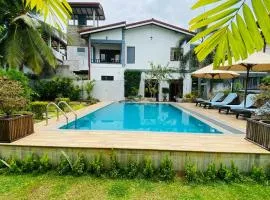 Erin Orr Villa