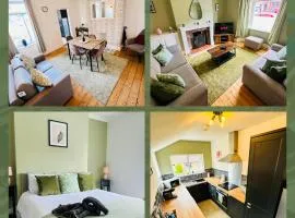 CECIL HOUSE - Stylish 2-bed, Sleeps 5 Guests, Free parking for 2 Cars, Close to Cathedral, Bars & Restaurants