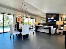 “Luxe Living”: Modern elegance, top-tier amenities, and stunning views, managed by Greenday!