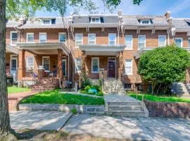 half Mi to Metrobus Stop! Walkable Petworth Duplex