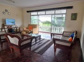 Sunset Sips serviced apt-nyali