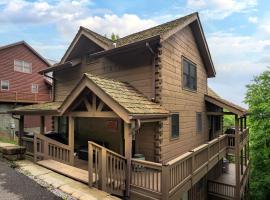 Min to Hatley Pt - Stunning Mtn Views - Hot Tub, hotelli kohteessa Mars Hill