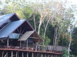 Borneo Natural Sukau Bilit Resort, brunarica v mestu Bilit