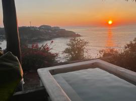 Angelita's Nest House, отель в городе Пуэрто-Анхель