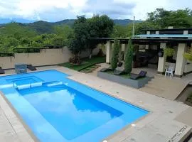 Reserva tu casa rodeada de naturaleza en Anapoima