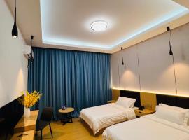 Times Mansion Hotel - Single size twin bed, viešbutis mieste Fritaunas