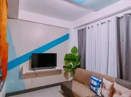 Gomez St 2BR Apartment in Downtown- Host Homes