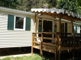 Mobil-home pour 6 pers. avec Terrasse à Meyrueis - API-1-52-342, hotel v destinaci Meyrueis