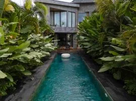 AMO Residences