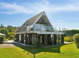 Holiday Home With Lake In Mols Bjerge