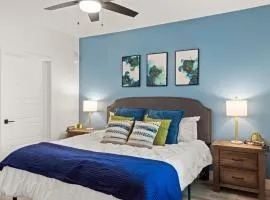 Near Mayo Clinic & Desert Ridge , Stay with Pool & Gym- S309