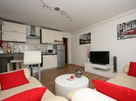 Apartments Zagreb Schone, отель в Загребе, рядом находится Lauba Gallery