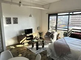 Urban luxe -city view