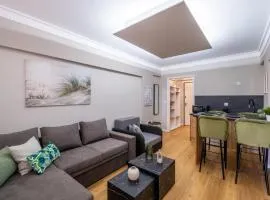 Ermou Central Studios and Suites!