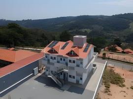 Apartamentos estilo loft pertinho da rota do vinho, lejlighed i S&atilde;o Roque