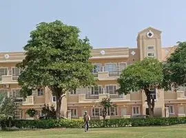 Apartment with Giriraj View I On Parikrama Marg I Near Daan Ghati & ISKCON