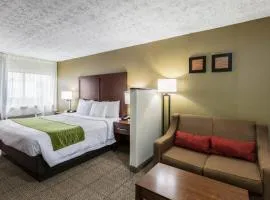 Comfort Inn Medford-Long Island