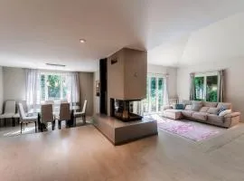 Villa Marta by Quokka 360 - 15 minutes from the centre of Como