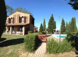 Romola Retreat Tuscan Escape