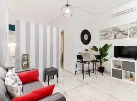 Central Boutique apartment 3 mins from Calle Larios and 20 min from beach