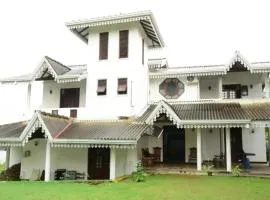 Dinila Villa