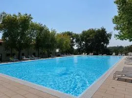 Residenza Le Paolette con piscina