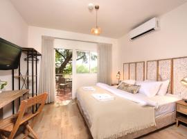 Almog Hotel, pet-friendly hotel in Almog