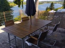 Ancienne ferme avec vue panoramique sur le lac de l'Abbaye