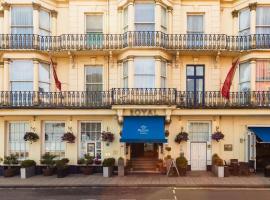 Royal Hotel, пляжный отель в Скарборо