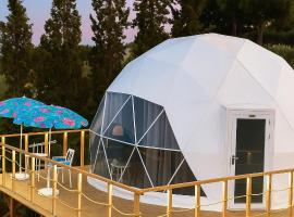 Geo heaven glamp, glamping em A&iuml;t&aacute;nia