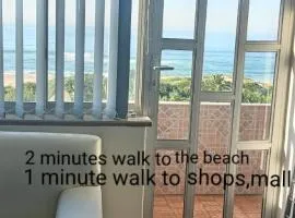 Breezy Seaview- On the Beach