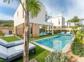 Villa Memorias by Algarve Holidays, hotel di Páteo