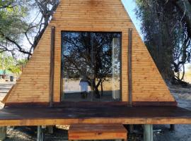 Hippo Lagoon Luxury A Frame On Deck, campeggio di lusso a Maun