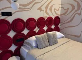Scarlet Studio Room Luxe Lane5 Koregaon Park WiFi AC