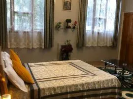 Beaumont Homestay 377