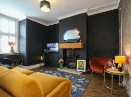 Dog-Friendly Neston Home with Garden Retreat by Rework Accommodation