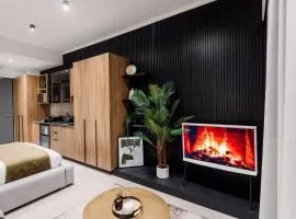 Modern & Peaceful Studio