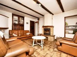Fine group house with sauna garden