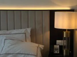 Em Apartment - Ocean and Lighthouse View, Sapphire Residence S2