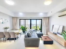 ambiHOME 3BR 2WC in Masteri Thao Dien District 2