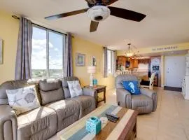 Pool Access Waterfront Hudson Condo!