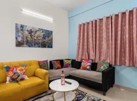 303 Woods 2BHK Lift, Koramangala 100feet road