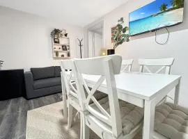 Stuttgart Group Base Zentrale Ferienwohnung für bis zu 8 Personen