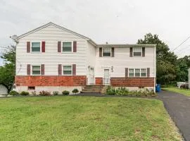 65 - 5BR Randolph - Elegant Haven near Dog Park