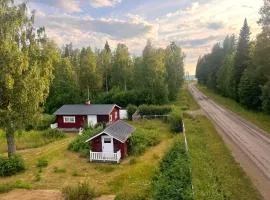Vintage cabin - Sauna, grill, rural, close to lake & snowmobile trails, skiing