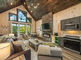 Cozy Cove Retreat - Hot Tub - Lakefront - Family-Friendly Cabin