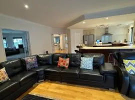 Coastal Retreat - Secret Harbour